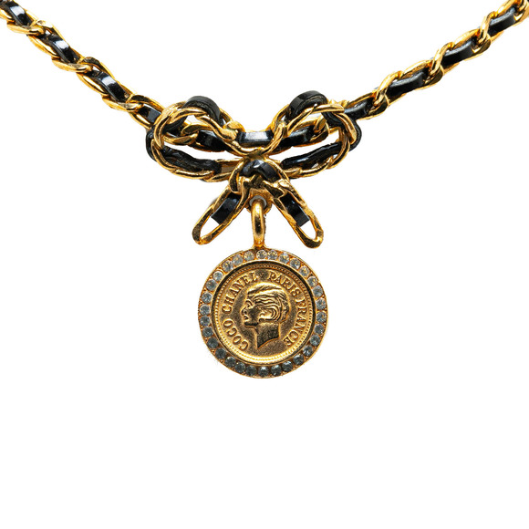 Pre-Loved Chanel Leather and Gold Plated Medallion Bow Pendant Necklace - Picture 1 of 5